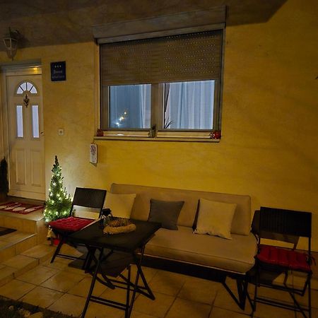 Apartman Na Jezeru Загреб Номер фото