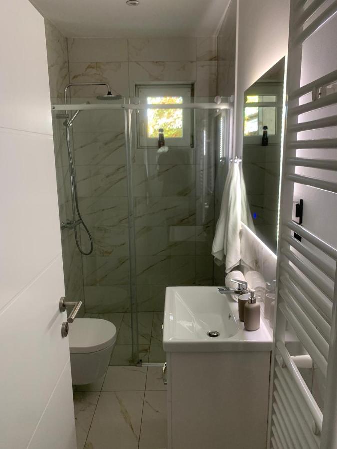 Apartman Na Jezeru Загреб Экстерьер фото