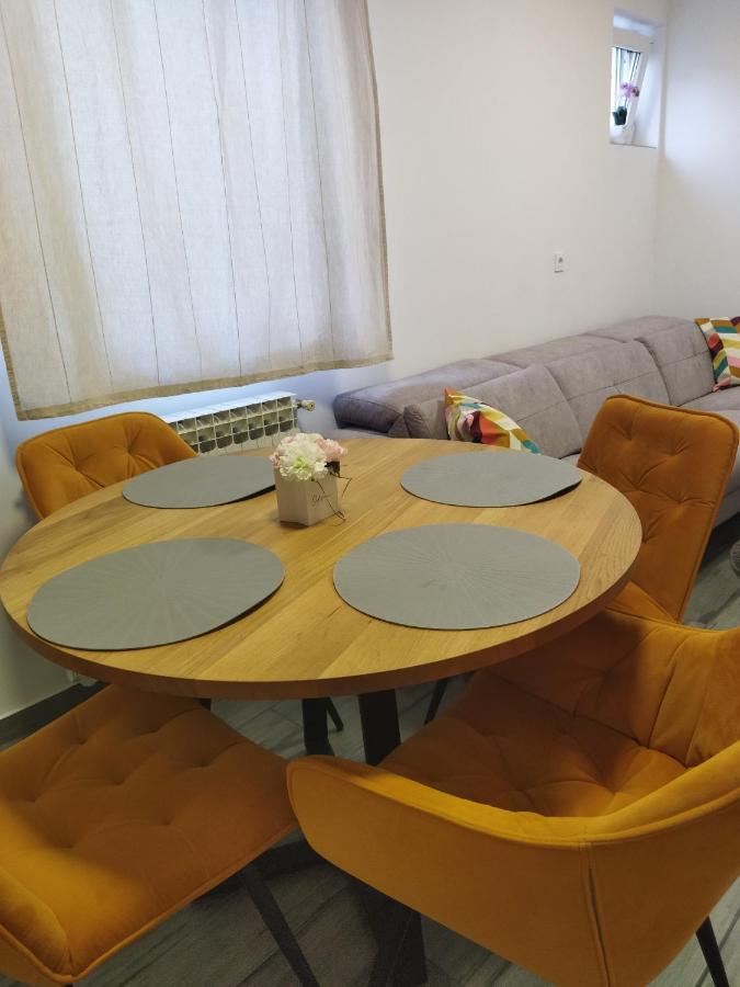 Apartman Na Jezeru Загреб Экстерьер фото