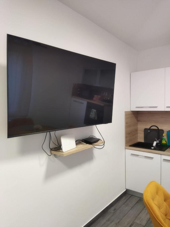 Apartman Na Jezeru Загреб Экстерьер фото
