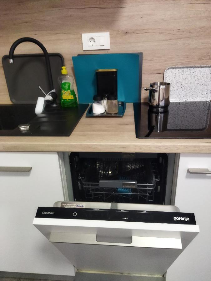 Apartman Na Jezeru Загреб Экстерьер фото