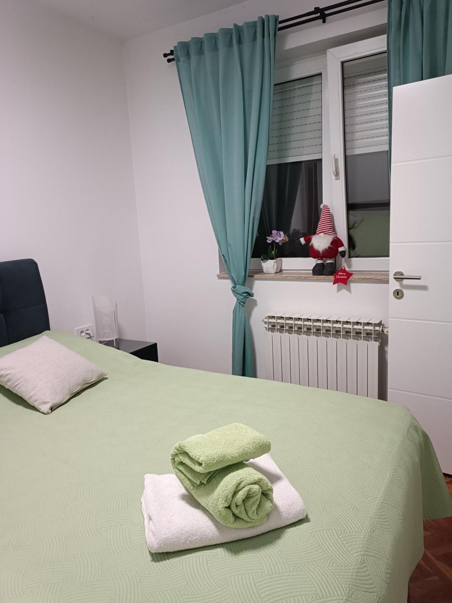 Apartman Na Jezeru Загреб Экстерьер фото