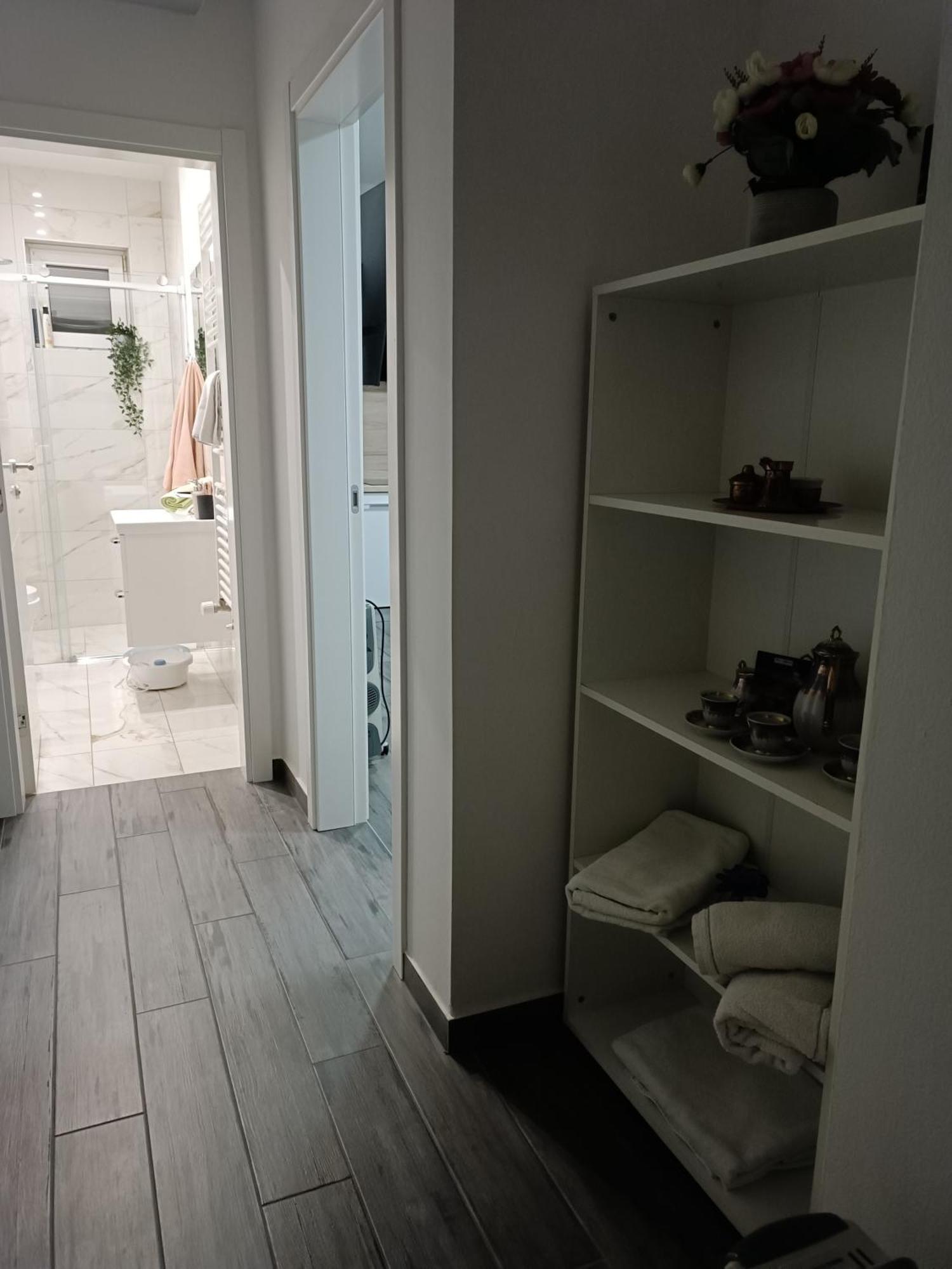 Apartman Na Jezeru Загреб Экстерьер фото