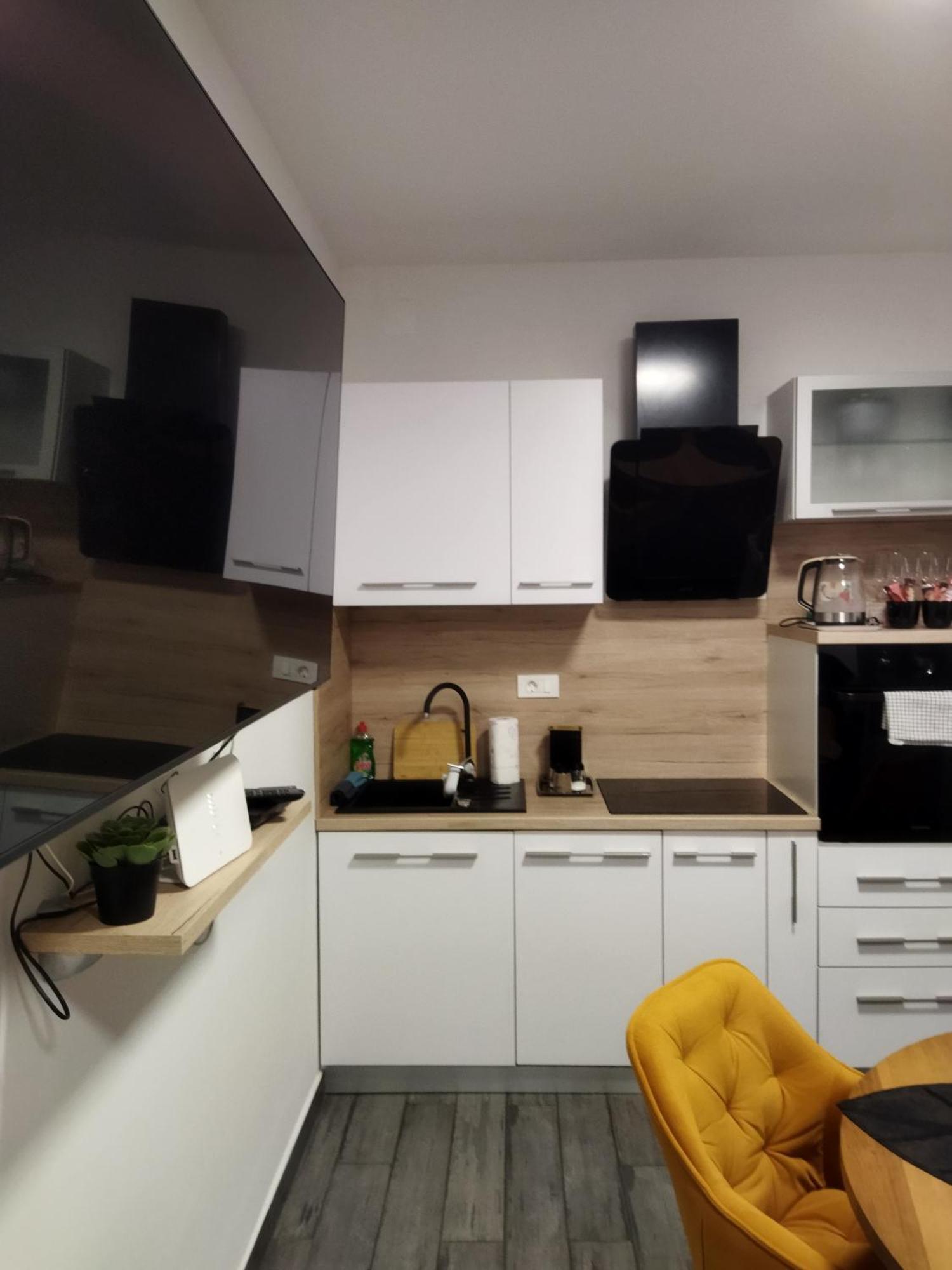 Apartman Na Jezeru Загреб Номер фото