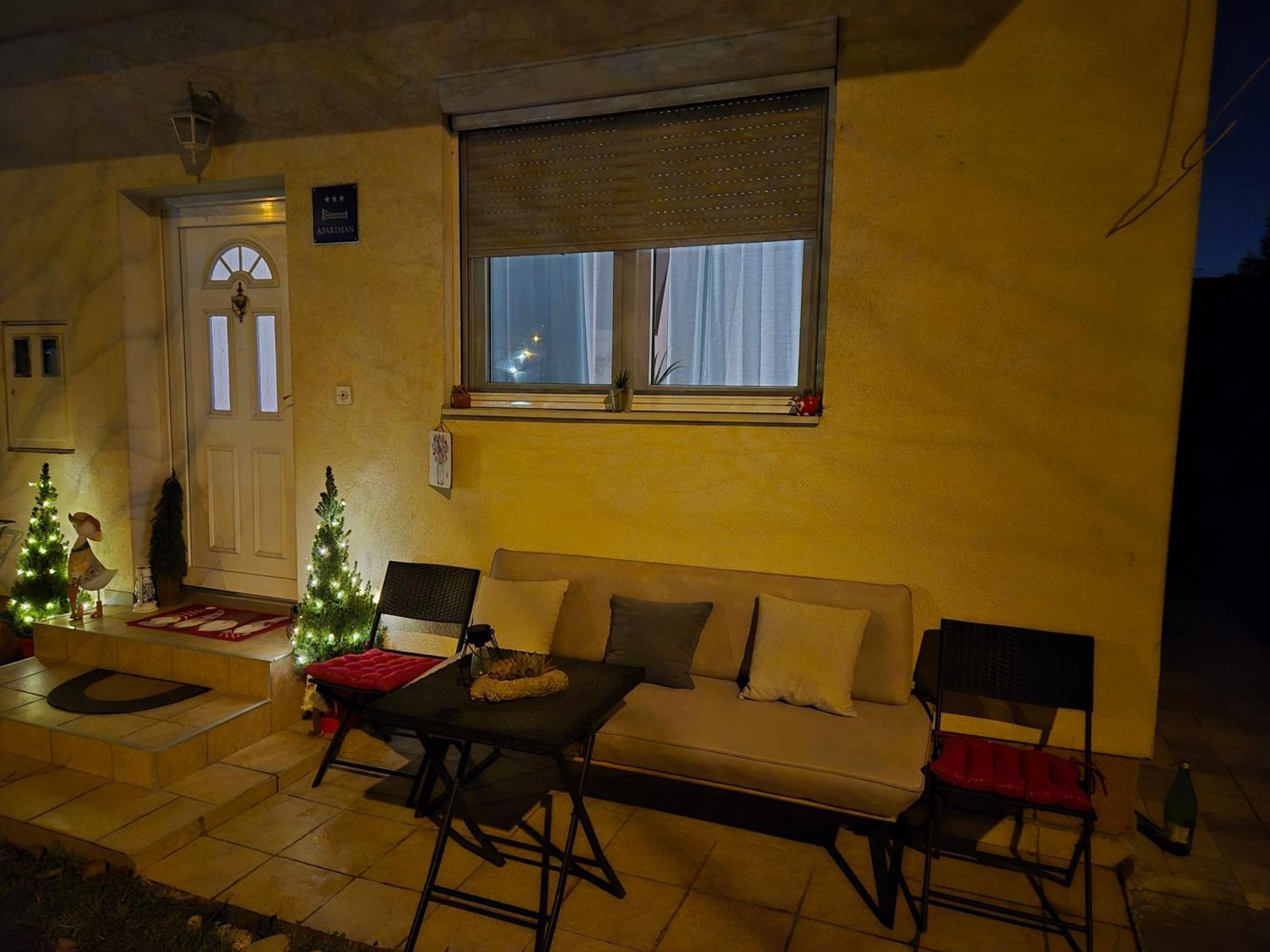Apartman Na Jezeru Загреб Номер фото